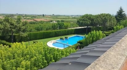 Châlet 6 chambres de 375 m² à Alpicat (25110)