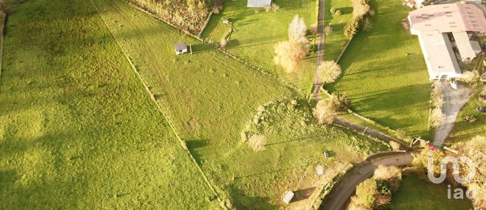 Terrain de 6 134 m² à La Busta (39590)