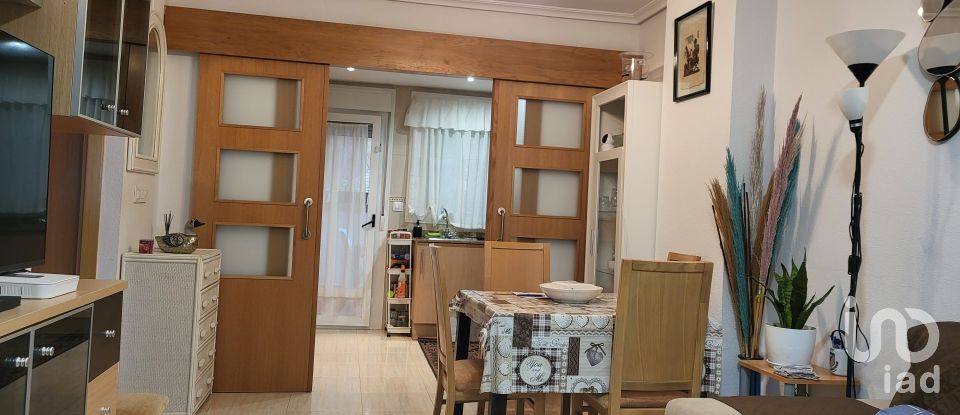 Appartement 2 chambres de 75 m² à Oropesa/Oropesa del Mar (12594)