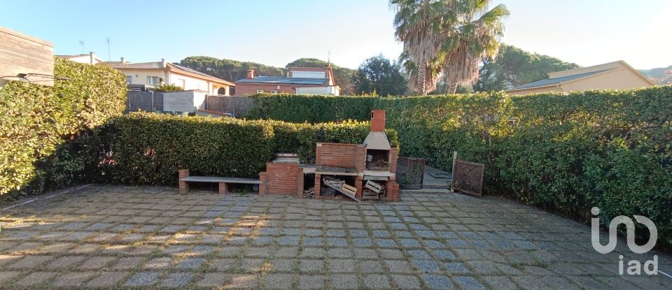 Casa 5 habitacions de 330 m² a Llinars del Vallès (08450)