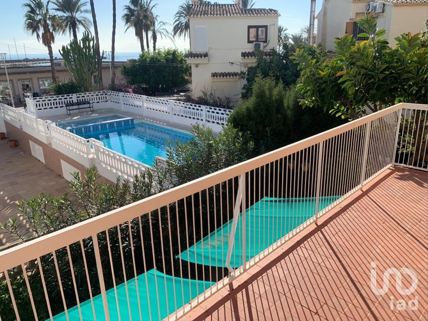 Casa rural 9 habitacions de 321 m² a Playa Puebla de Farnals (46137)