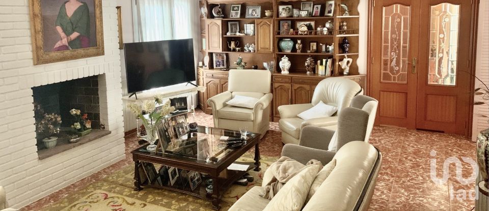 Casa rural 9 habitacions de 321 m² a Playa Puebla de Farnals (46137)