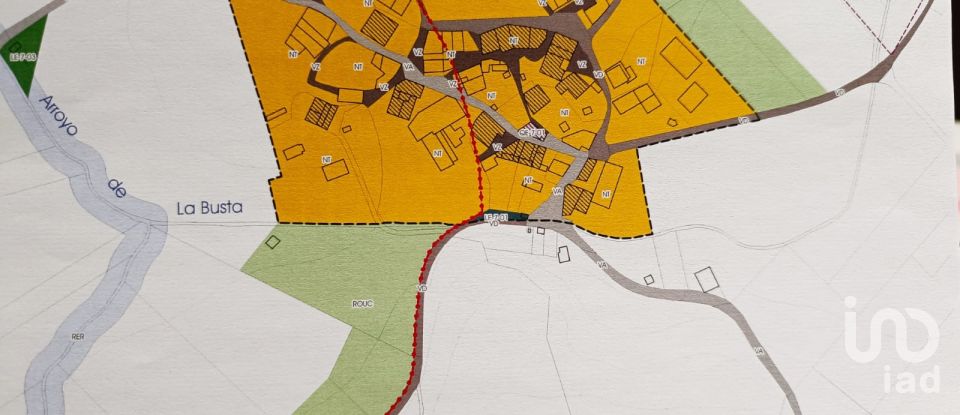 Terrain de 6 134 m² à La Busta (39590)