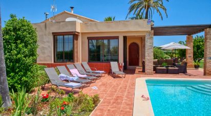 Casa 5 habitaciones de 385 m² en Partida Las Bayas (03292)