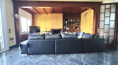 Village house 6 bedrooms of 560 m² in Pineda de Mar (08397)