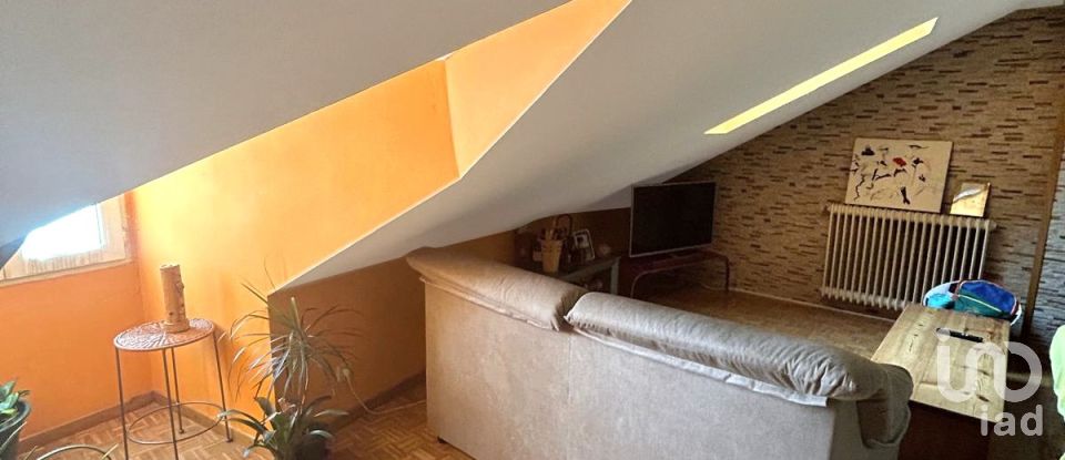 Pis 2 habitacions de 84 m² a Mansilla de las Mulas (24210)