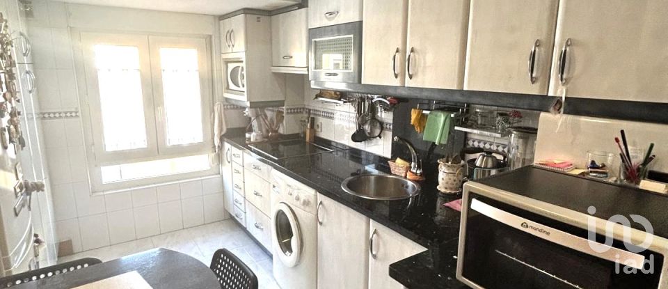 Pis 2 habitacions de 84 m² a Mansilla de las Mulas (24210)