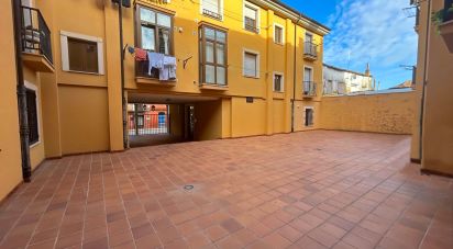 Apartment 2 bedrooms of 84 m² in Mansilla de las Mulas (24210)