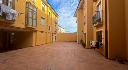 Apartment 2 bedrooms of 84 m² in Mansilla de las Mulas (24210)