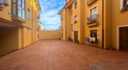 Apartment 2 bedrooms of 84 m² in Mansilla de las Mulas (24210)