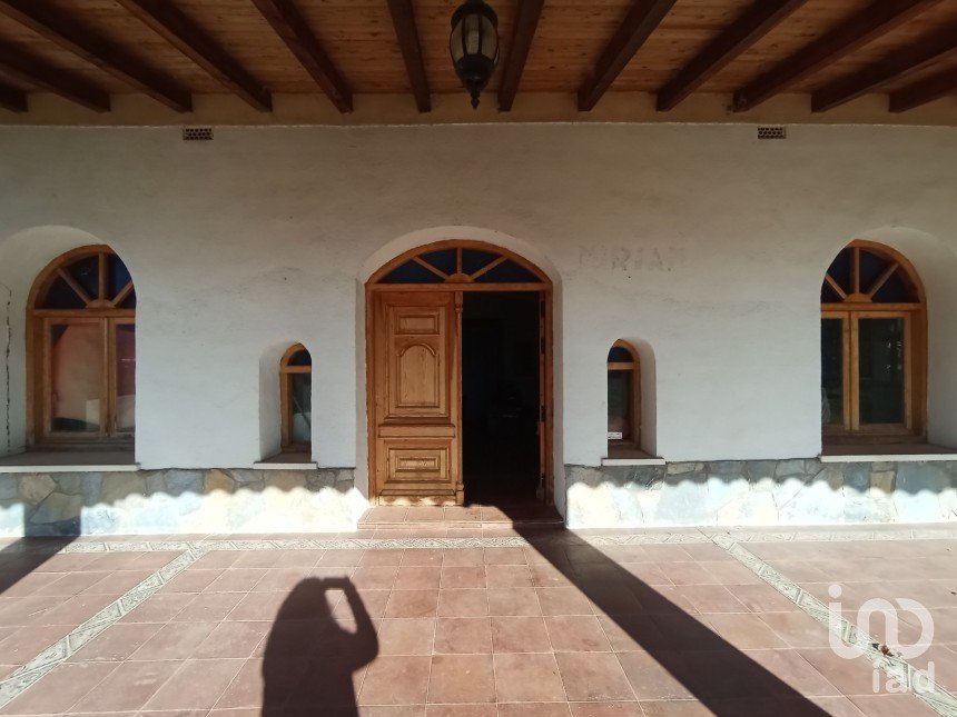 Terreno de 9.970 m² en Camarma de Esteruelas (28816)