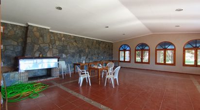 Terreno de 9.970 m² en Camarma de Esteruelas (28816)