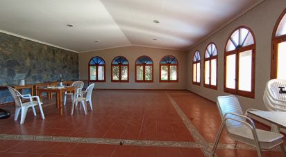 Terreno de 9.970 m² en Camarma de Esteruelas (28816)