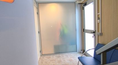 Other surface of 428 m² in Valls (43800)