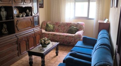 Appartement 2 chambres de 81 m² à Valencia de Don Juan (24200)