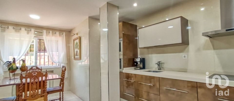 House 5 bedrooms of 337 m² in Urbanización La Manga Club (30389)