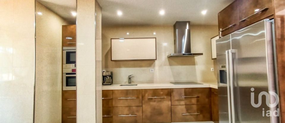 House 5 bedrooms of 337 m² in Urbanización La Manga Club (30389)