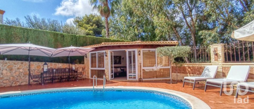 House 5 bedrooms of 337 m² in Urbanización La Manga Club (30389)