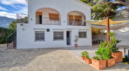House 3 bedrooms of 179 m² in Dénia (03700)