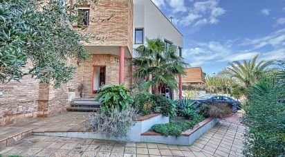 Maison 5 chambres de 305 m² à Vilanova i la Geltrú (08800)