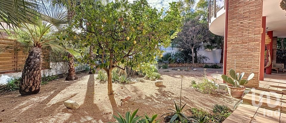 Casa 5 habitaciones de 305 m² en Vilanova i la Geltrú (08800)