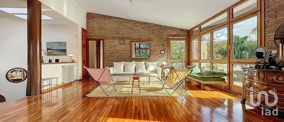 Casa 5 habitaciones de 305 m² en Vilanova i la Geltrú (08800)