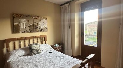 Maison 7 chambres de 437 m² à Santa María de Ordás (24276)