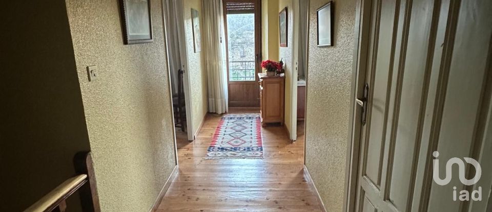 Casa 7 habitacions de 437 m² a Santa María de Ordás (24276)