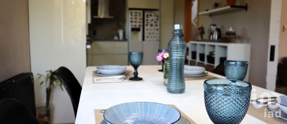 Cottage 4 bedrooms of 214 m² in Castellar del Vallès (08211)