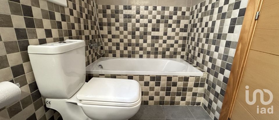 House 4 bedrooms of 214 m² in Castellar del Vallès (08211)