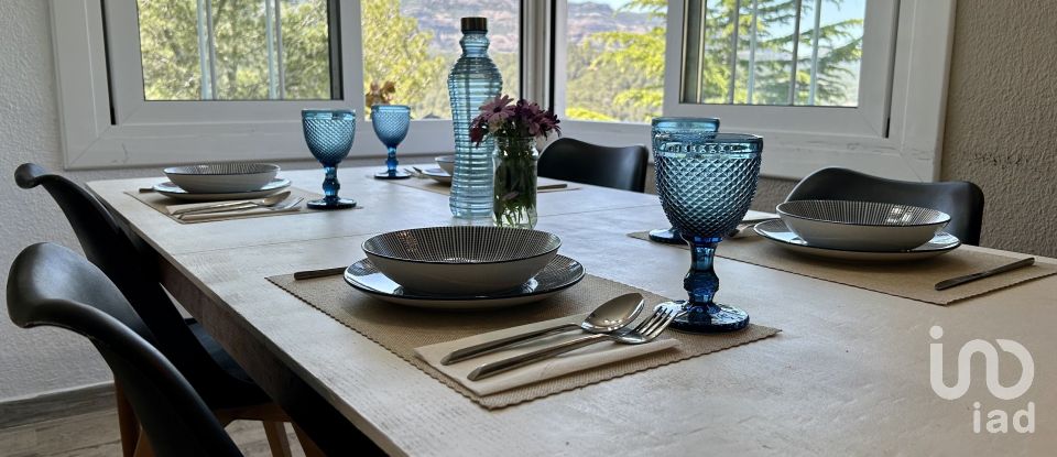 House 4 bedrooms of 214 m² in Castellar del Vallès (08211)