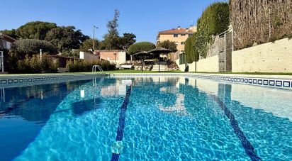 Casa 4 habitacions de 196 m² a Sant Andreu de Llavaneres (08392)