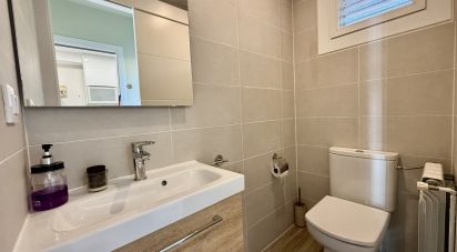 Casa 4 habitacions de 196 m² a Sant Andreu de Llavaneres (08392)