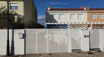 House 4 bedrooms of 195 m² in Costur (12119)