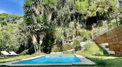 Casa 4 habitacions de 228 m² a Arenys de Munt (08358)