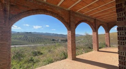 Casa 4 habitaciones de 132 m² en Colmenar (29170)