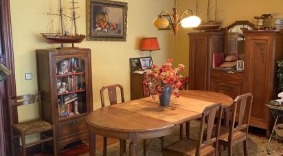 Casa 4 habitaciones de 223 m² en Llanes (33500)