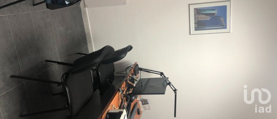 Shop / premises commercial of 112 m² in Valladolid (47006)