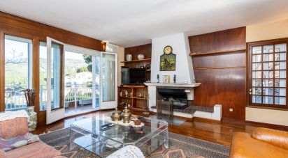 House 4 bedrooms of 253 m² in Badalona (08916)