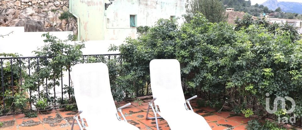 Casa 3 habitacions de 164 m² a Benidoleig (03759)