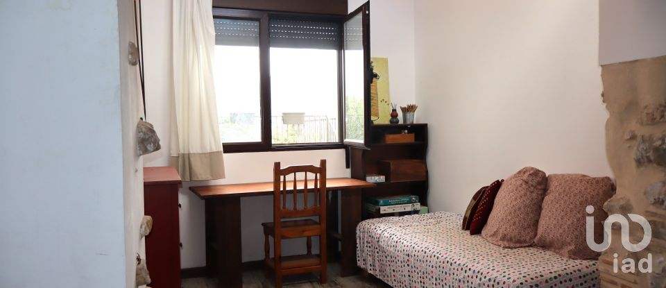 Casa 3 habitacions de 164 m² a Benidoleig (03759)