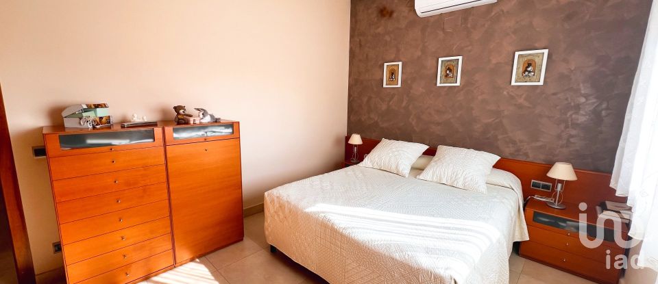 Casa 4 habitacions de 347 m² a Corbera de Llobregat (08757)