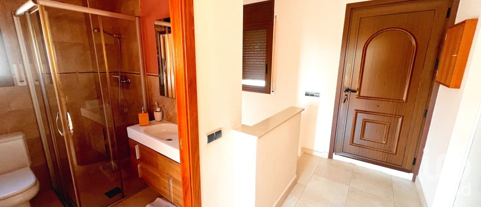 Casa 4 habitacions de 347 m² a Corbera de Llobregat (08757)