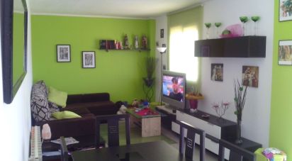 Apartment 4 bedrooms of 133 m² in Montblanc (43400)