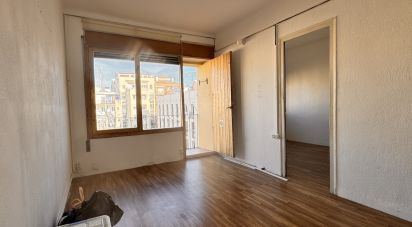 Apartment 3 bedrooms of 60 m² in Barcelona (08015)