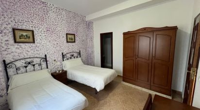 Prefecture of 221 m² in Villablanca (21590)