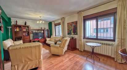 Apartment 4 bedrooms of 188 m² in Ciudad Real (13001)