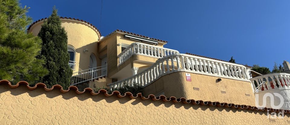 Casa 3 habitacions de 180 m² a Roses (17480)