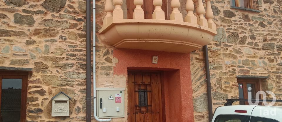 Casa 6 habitacions de 188 m² a Alija del Infantado (24761)