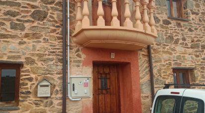 Casa 6 habitaciones de 188 m² en Alija del Infantado (24761)